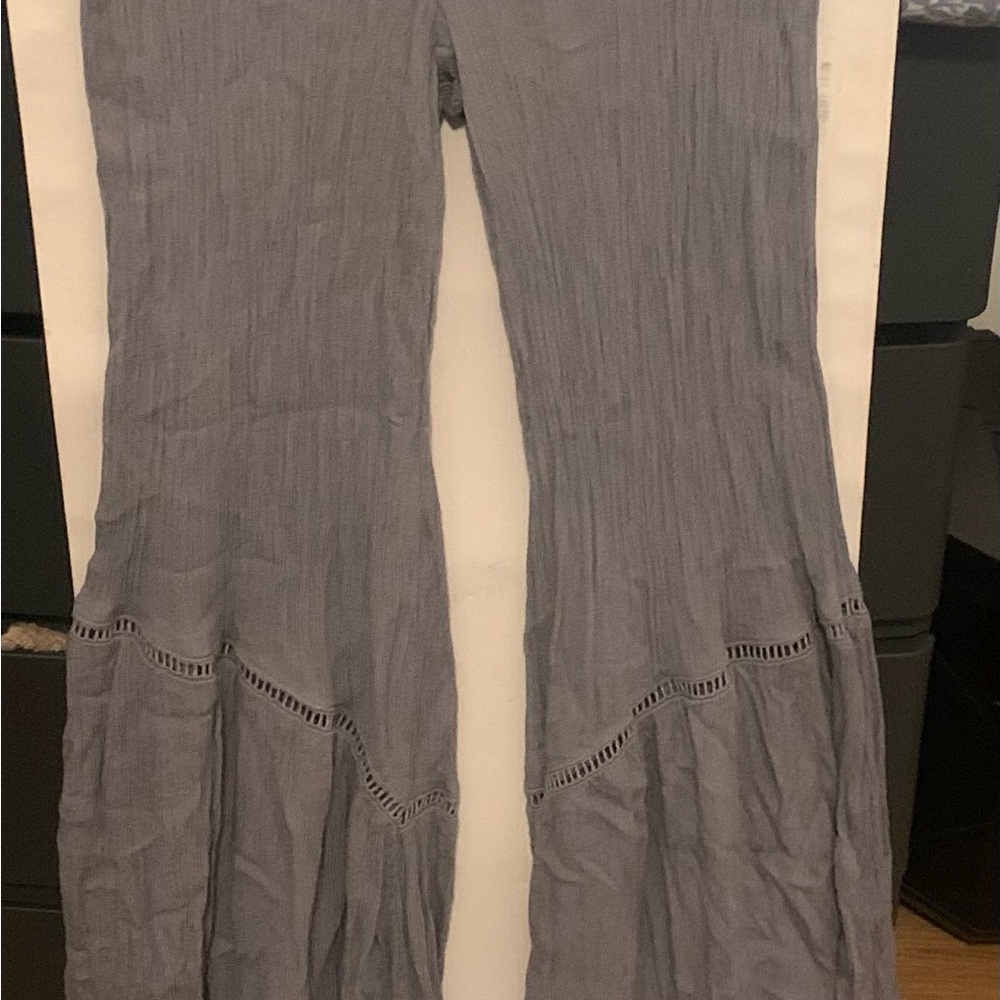 Rewash Brand Gray Wide-Leg Pants with Lace Detail